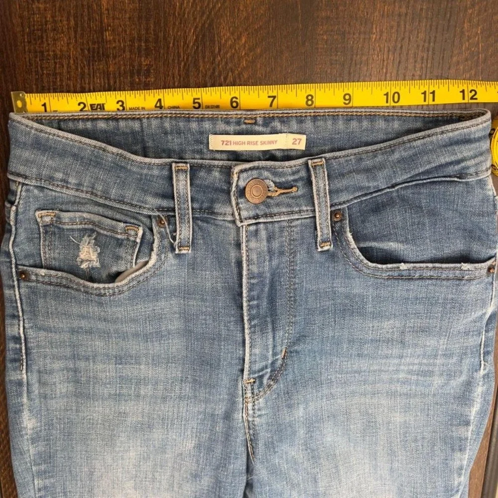 Women's Denim Jean Levi Strauss & Co. 721 High Rise Skinny Size 27(4) - Picture 3 of 8